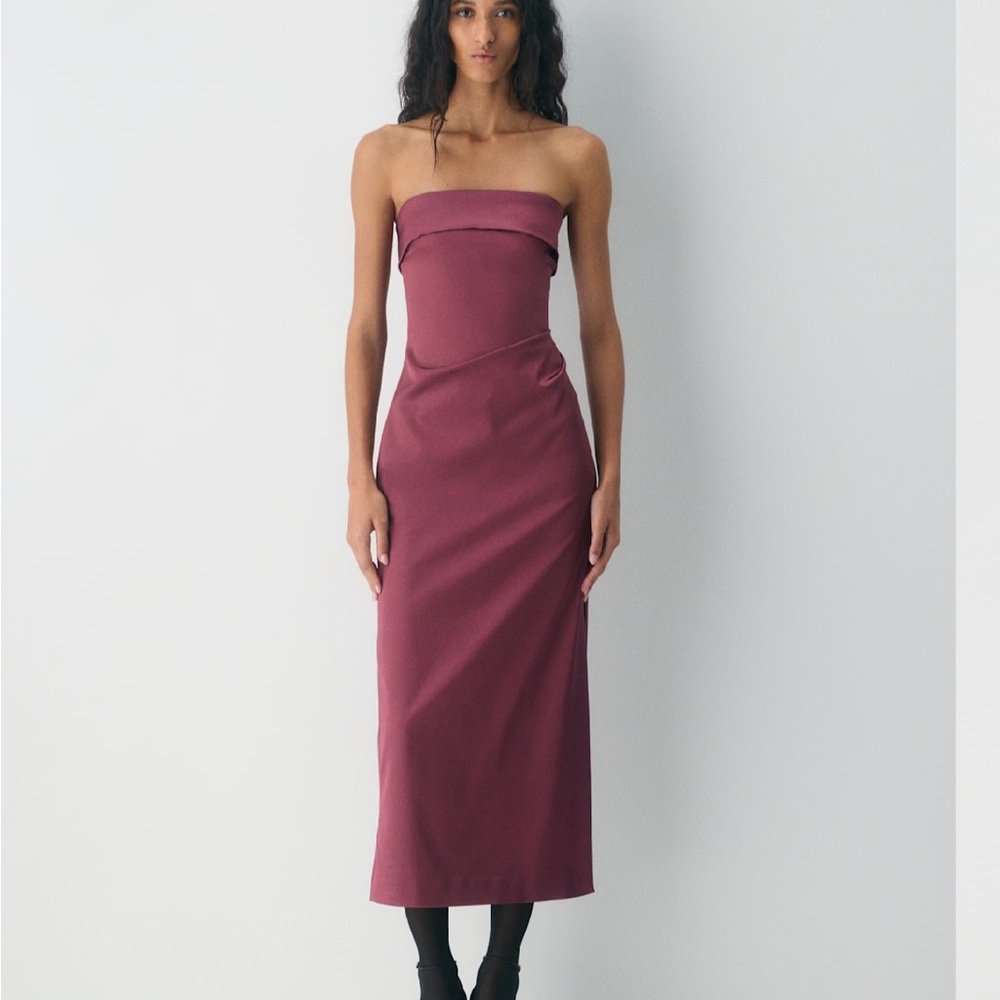 Aritzia Strapless Dress in Burgundy